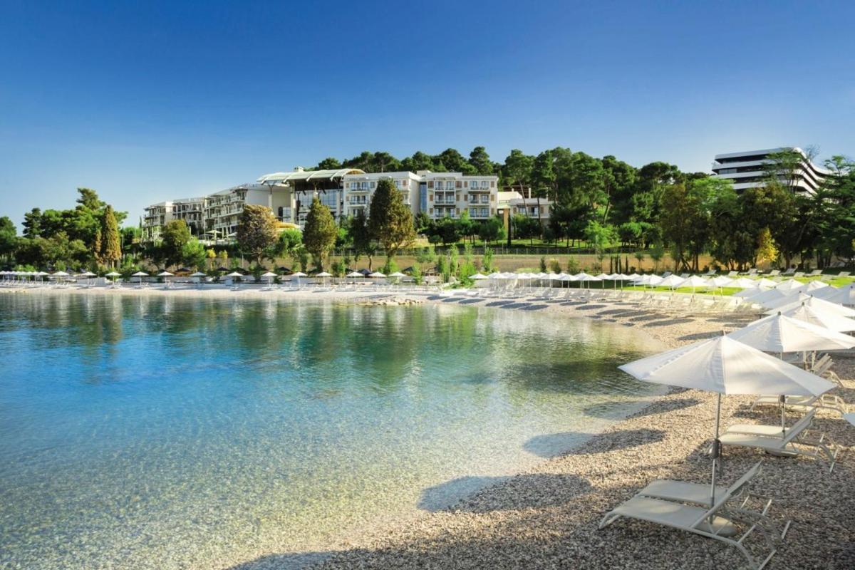 Vila Una With Private Pool Near Rovinj - Open 2022 罗维尼村 外观 照片